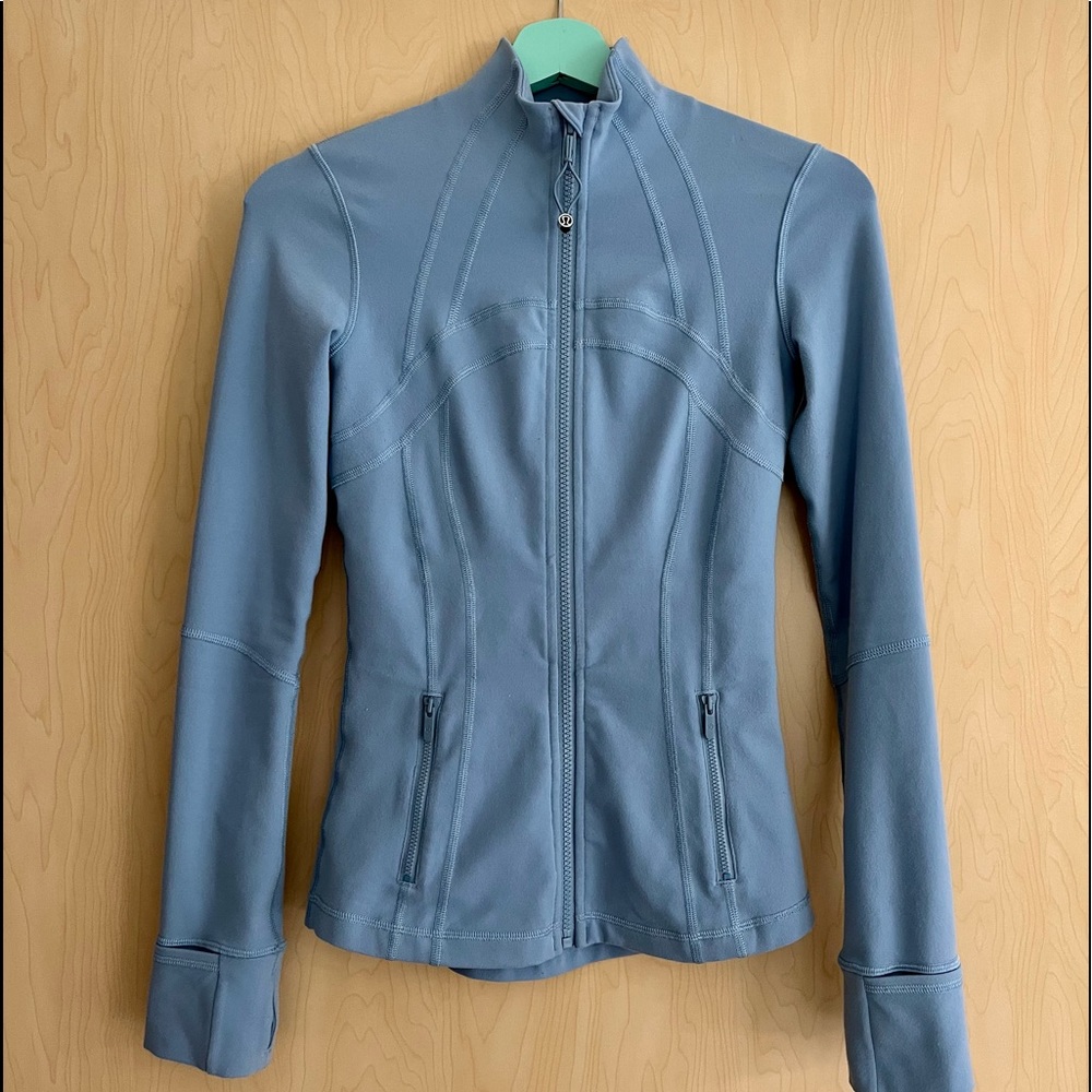 Lululemon Define Jacket. Size 2. Very minimal wear!